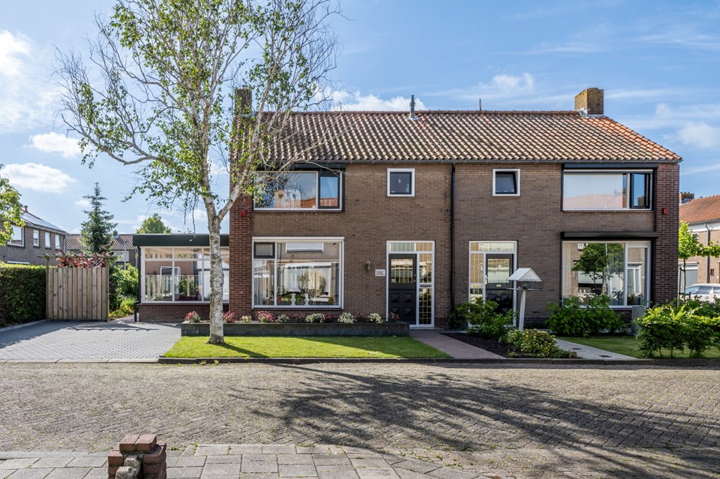 Prins Bernhardstraat 13, Stellendam