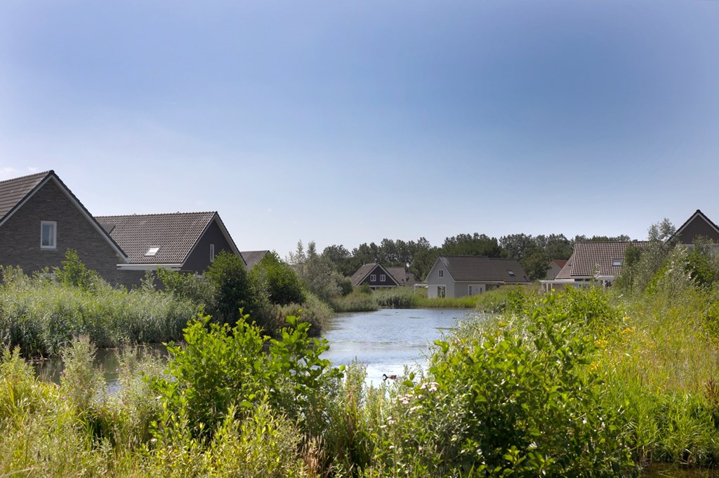 De Duinen 220, Ouddorp